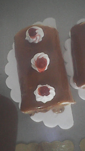 Custom cakes in Maracaibo