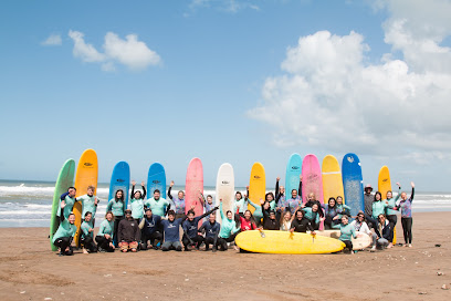 Escuela de Surf y Arte Miramar
