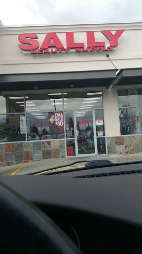 Beauty Supply Store «Sally Beauty», reviews and photos, 305 SE Everett Mall Way #19, Everett, WA 98208, USA