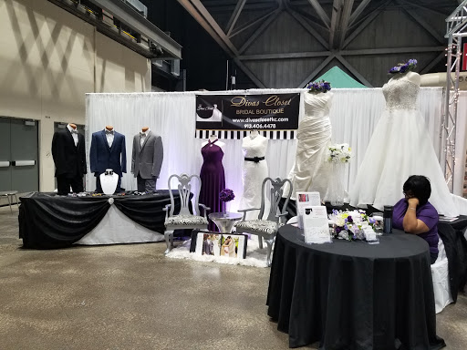 Bridal Shop «Divas Closet Bridal Boutique», reviews and photos, 1034 Merriam Ln, Kansas City, KS 66103, USA