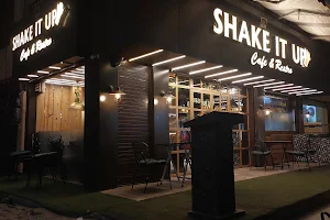 shake it up Cafe & Resto image