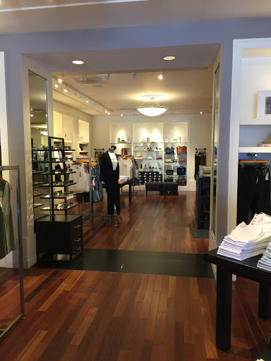 Clothing Store «Banana Republic», reviews and photos, 7841 Girard Ave, La Jolla, CA 92037, USA