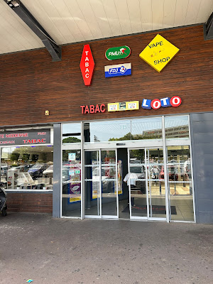 Tabac Auchan les Caillols « La civette du centre » à Marseille