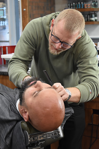 Barber Shop «The Boulevard Barber Shop», reviews and photos, 4746 Rainbow Blvd, Westwood, KS 66205, USA