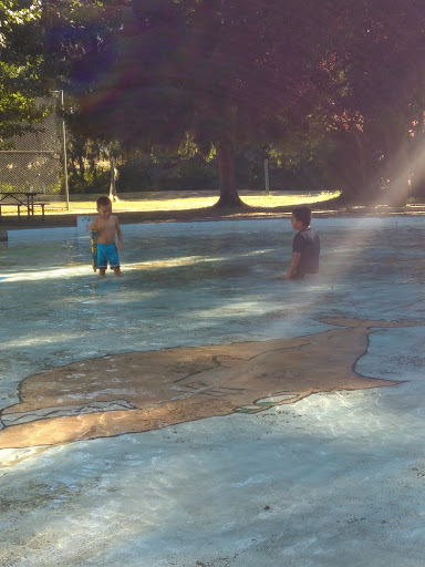 Community Center «South Park Community Center», reviews and photos, 8319 8th Ave S, Seattle, WA 98108, USA