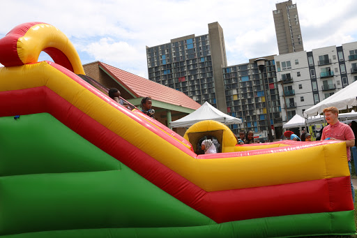 Community Center «Pillsbury United Communities - Brian Coyle Center», reviews and photos, 420 15th Ave S, Minneapolis, MN 55454, USA