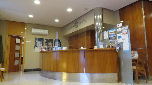 Clínica Dental Dra. Serra en Torreblanca en Torreblanca, Castellón