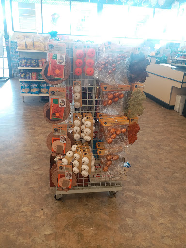 Dollar Store «Dollar Tree», reviews and photos, 170 Strickland Dr, Orange, TX 77630, USA