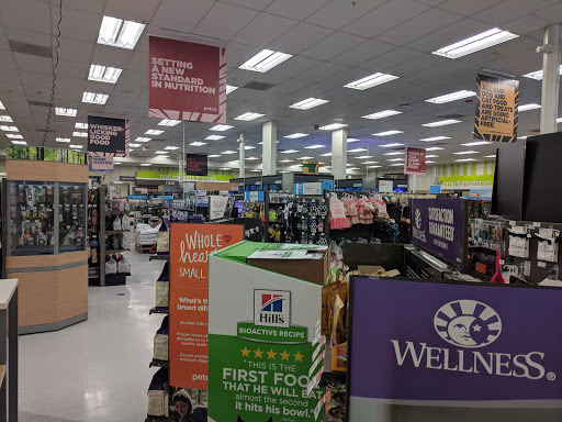 Pet Supply Store «Petco Animal Supplies», reviews and photos, 2805 E 29th Ave, Spokane, WA 99223, USA