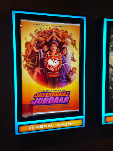 Movie Theater «Regal Cinemas Downtown West 8», reviews and photos, 1640 Downtown W Blvd, Knoxville, TN 37919, USA