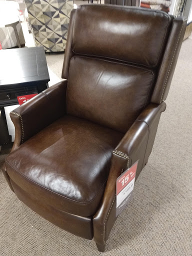 Furniture Store «Art Van Furniture - Shelby Township», reviews and photos, 14055 Hall Rd, Shelby Charter Township, MI 48315, USA