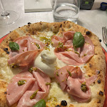 Photo n°3 de l'avis de Nicola.i fait le 12/07/2023 à 16:31 sur le  Bar Gelateria Artigianale LAURA à Laura