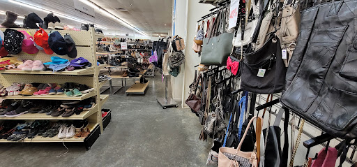 Thrift Store «Waterfront Rescue Mission Thrift Store», reviews and photos
