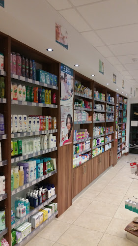 Moins Chemist & Wellbeing Centre - Pharmacy