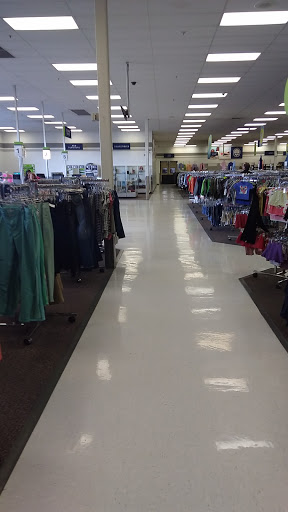 Thrift Store «Deseret Industries Thrift Store», reviews and photos, 158 E Pages Ln, Centerville, UT 84014, USA