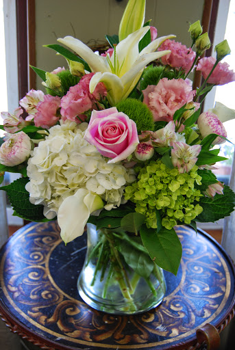 Florist «Accents By Michele Flower and Cake Studio», reviews and photos, 4003 West Chester Pike, Newtown Square, PA 19073, USA