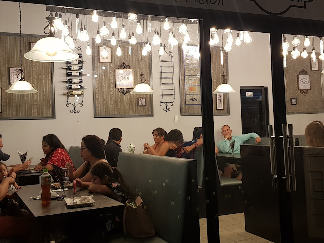 Comentarios y opiniones de LA CREPA Restaurant Lounge & Coffee Bar
