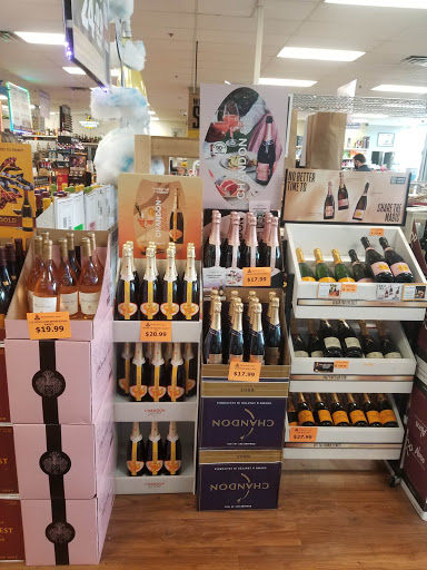 Wine Store «Marketview Liquor», reviews and photos, 1100 Jefferson Rd, Rochester, NY 14623, USA
