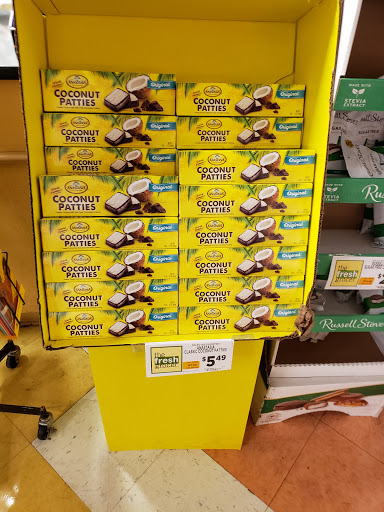 Grocery Store «The Fresh Grocer of Walnut», reviews and photos, 4001 Walnut St, Philadelphia, PA 19104, USA