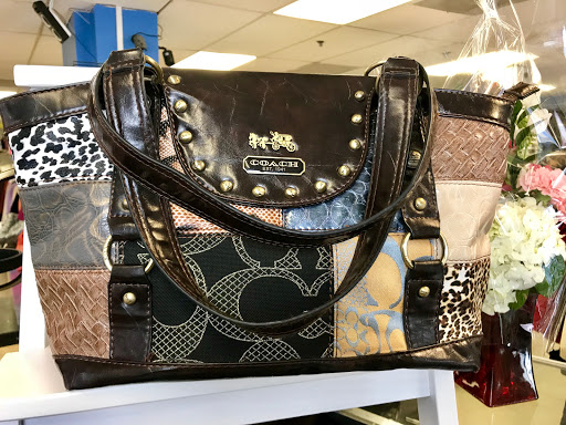 Stores and Shopping «Frugalista», reviews and photos, 3069 Mt Pleasant St NW, Washington, DC 20009, USA