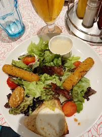 Salade César du Restaurant Holly's Diner à Hérouville-Saint-Clair - n°4
