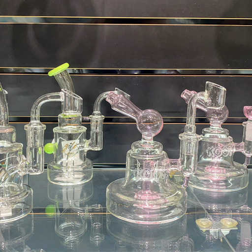 Herb Shop «Traders Smoke Shop», reviews and photos, 14880 N Northsight Blvd #104, Scottsdale, AZ 85260, USA