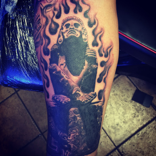 Tattoo Shop «Iicon Tattoo», reviews and photos, 2915 Del Paso Blvd, Sacramento, CA 95815, USA