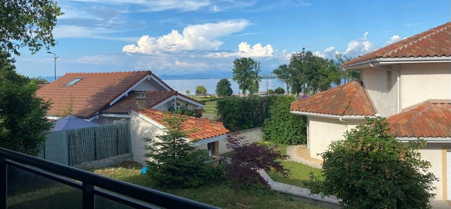 Lacenciel : Appartement de vacances en Haute-Savoie, pour 4 personnes avec jardin, proche plage et du Lac Léman, Haute-Savoie à Excenevex (Haute-Savoie 74)
