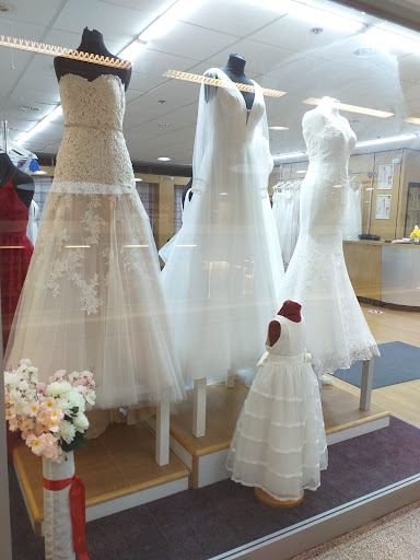 A & Z BRIDAL AND PROM DRESSES