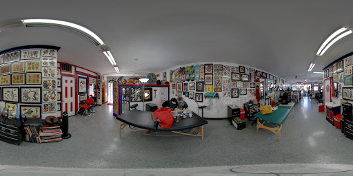 Tattoo Shop «Fist Full Of Metal Tattoo», reviews and photos, 125 N 85th St, Seattle, WA 98103, USA