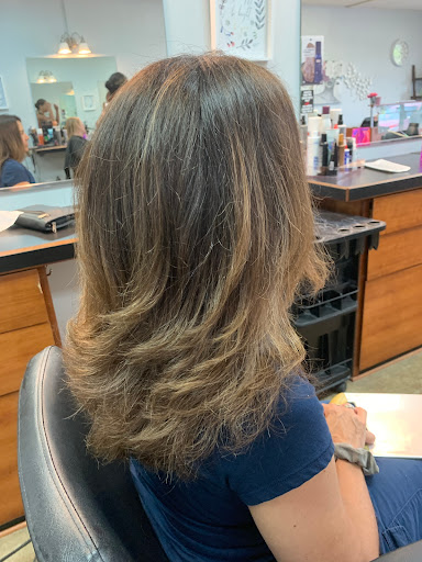 Hair Salon «Tori-Bay Salon», reviews and photos, 758 J Clyde Morris Blvd, Newport News, VA 23601, USA