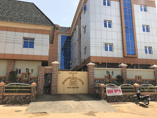Milton Park Hotel and Resort, 193 Daura Street, Nomansland, Kano, Nigeria, Park, state Kano
