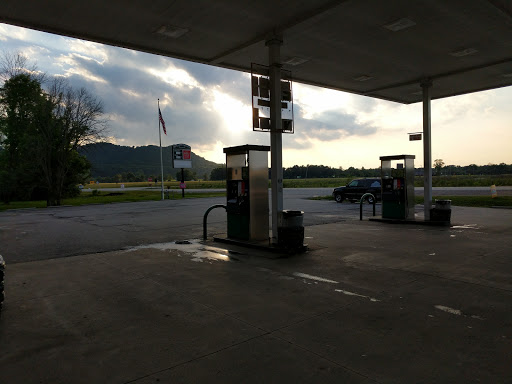 Grocery Store «Bullitt County Supermarket», reviews and photos, 167 Clermont Rd, Shepherdsville, KY 40165, USA