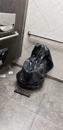 Sporting Goods Store «Academy Sports + Outdoors», reviews and photos, 20790 I-30, Benton, AR 72019, USA