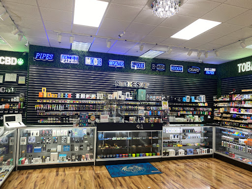 Tobacco Shop «Orlando Smoke Shop Sea World», reviews and photos, 11062 International Dr #108, Orlando, FL 32821, USA