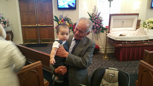 Funeral Home «Funeraria del Angel Humphrey», reviews and photos, 753 Broadway, Chula Vista, CA 91910, USA