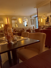 Atmosphère du Restaurant libanais Byblos by yahabibi 6 rue de France Nice - n°17