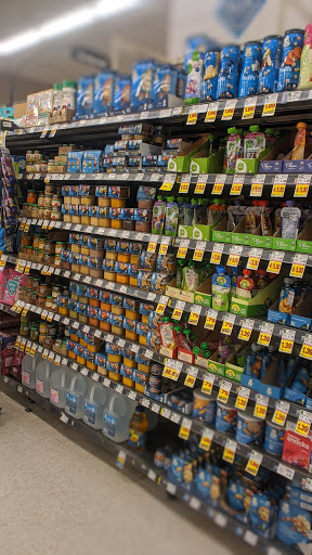 Grocery Store «Metro Market», reviews and photos, 1123 N Van Buren St, Milwaukee, WI 53202, USA