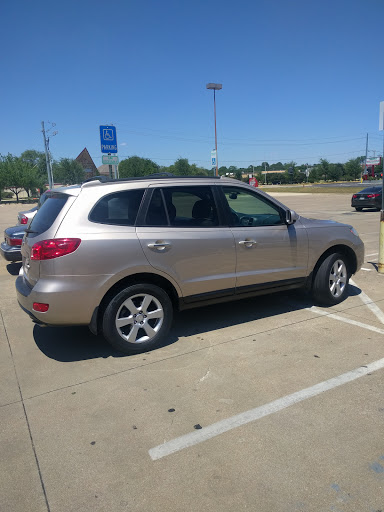 Thrift Store «Goodwill Super Store», reviews and photos, 825 W Pipeline Rd, Hurst, TX 76053, USA