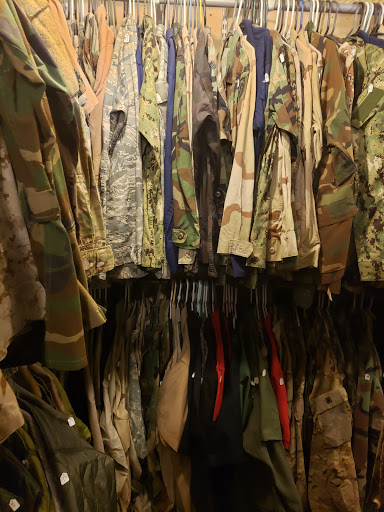 Surplus Store «Moyock Military Surplus», reviews and photos, 955 Caratoke Hwy, Moyock, NC 27958, USA