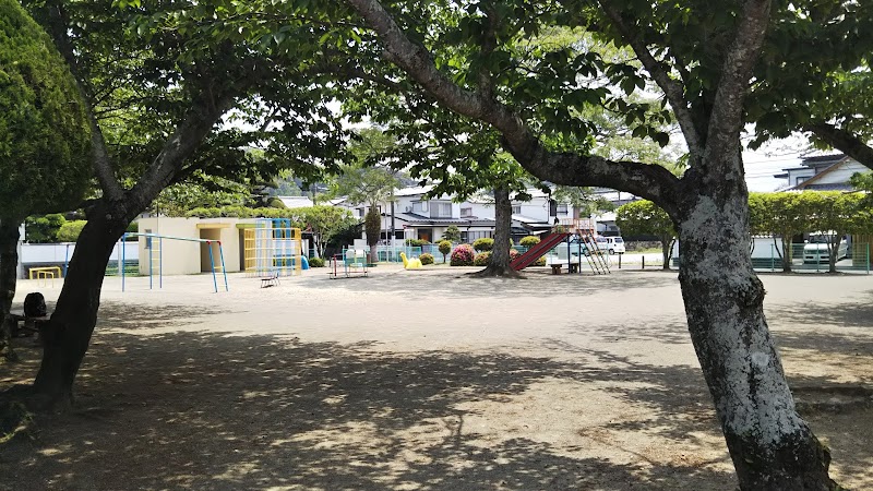 野岡児童公園