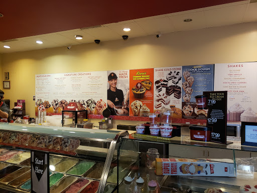 Ice Cream Shop «Cold Stone Creamery», reviews and photos, 2169 Pacific Coast Hwy, Lomita, CA 90717, USA