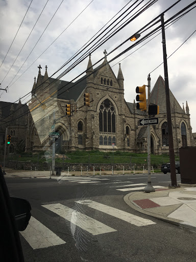 Donut Shop «Donut Plus», reviews and photos, 4325 Chestnut St, Philadelphia, PA 19104, USA