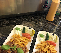 Peperoni Pizza-Service photo