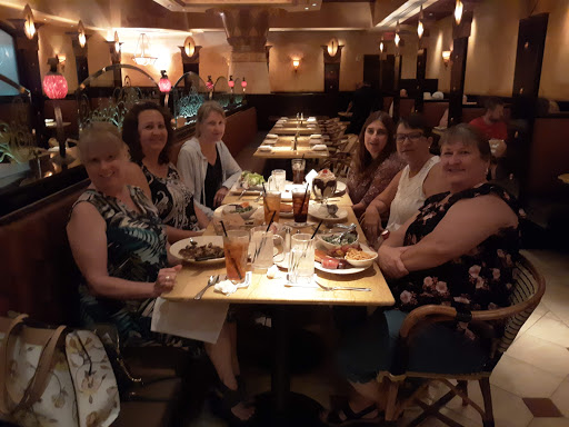 Shopping Mall «Biltmore Fashion Park», reviews and photos, 2502 E Camelback Rd, Phoenix, AZ 85016, USA