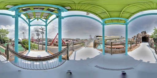 Water Park «Thundering Surf Waterpark», reviews and photos, 300 Taylor Ave, Beach Haven, NJ 08008, USA