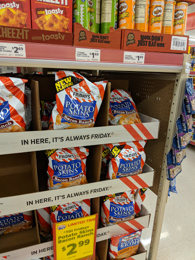 Grocery Store «Save-A-Lot», reviews and photos, 661 E 24th St #810, Holland, MI 49423, USA