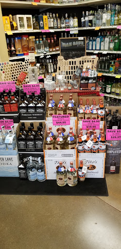 Liquor Store «Sunnyside Liquors», reviews and photos, 12038 SE Sunnyside Rd, Clackamas, OR 97015, USA