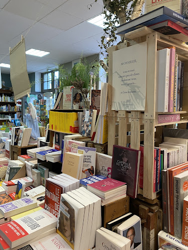 Librairie librairie la pensée sauvage Metz