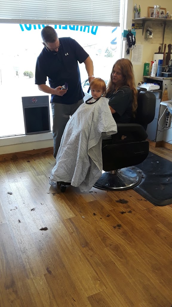 Harbert's Barber Shop 45690